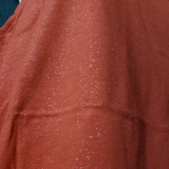 Sparkly Racerback Tee - Picture 3 of 3